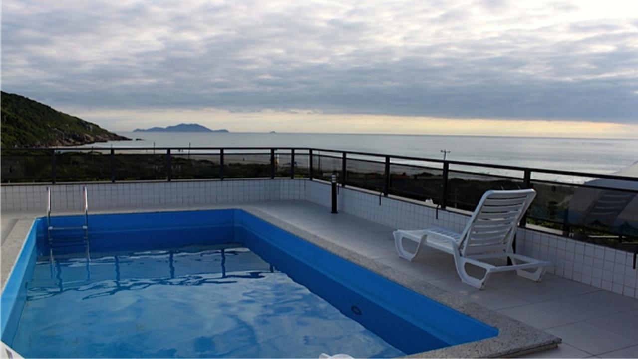 Linda Cobertura Frente Mar Com Piscina Privativa E Pe Na Areia! Apartman Florianópolis Kültér fotó